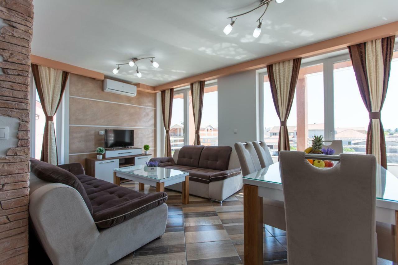 Vila Tatjana Vodice Exteriér fotografie